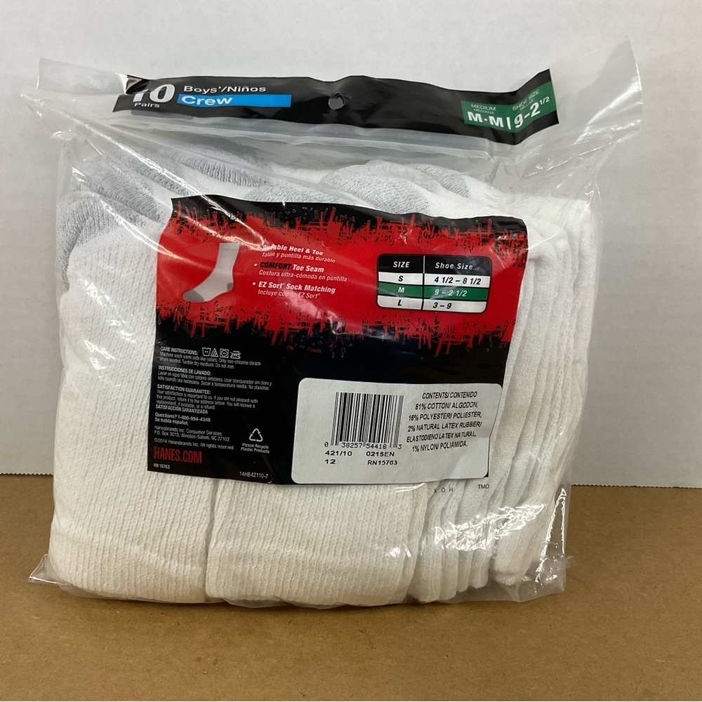 NEW Hanes 10 Pairs Boy Crew Stock - Picture 6 of 7